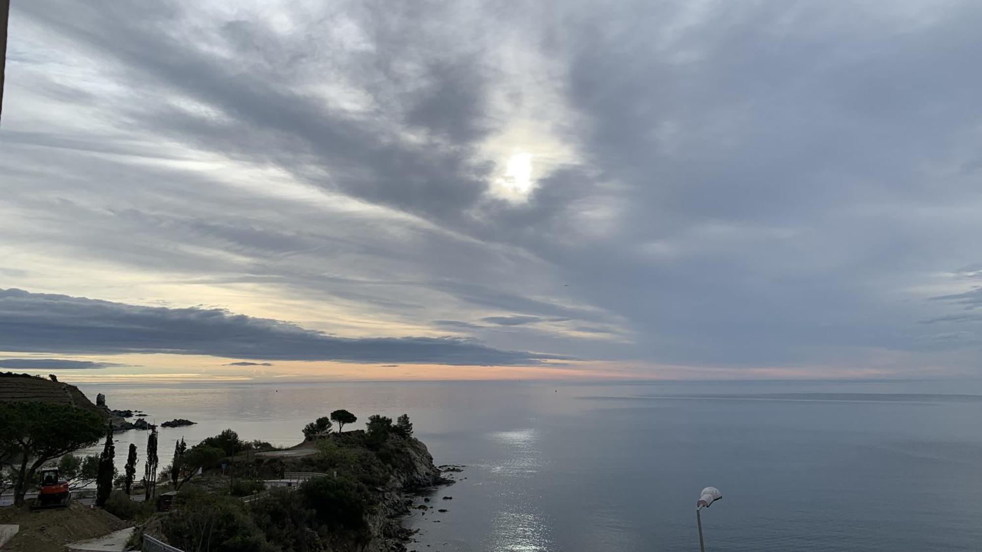Face A La Mer Residence Les Elmes Banyuls-sur-Mer Bagian luar foto